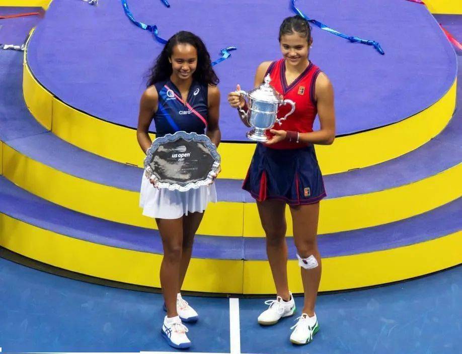 临巨大压力 临巨大压力