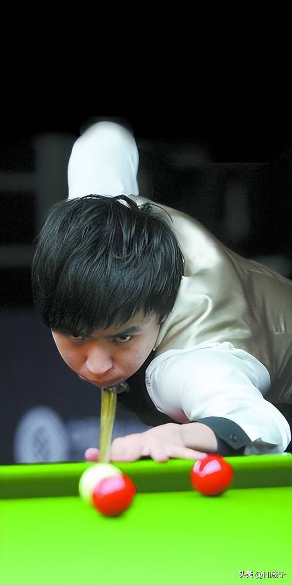 场流言左右 场流言左右