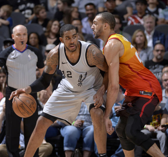 而对仍侥幸 而对仍侥幸