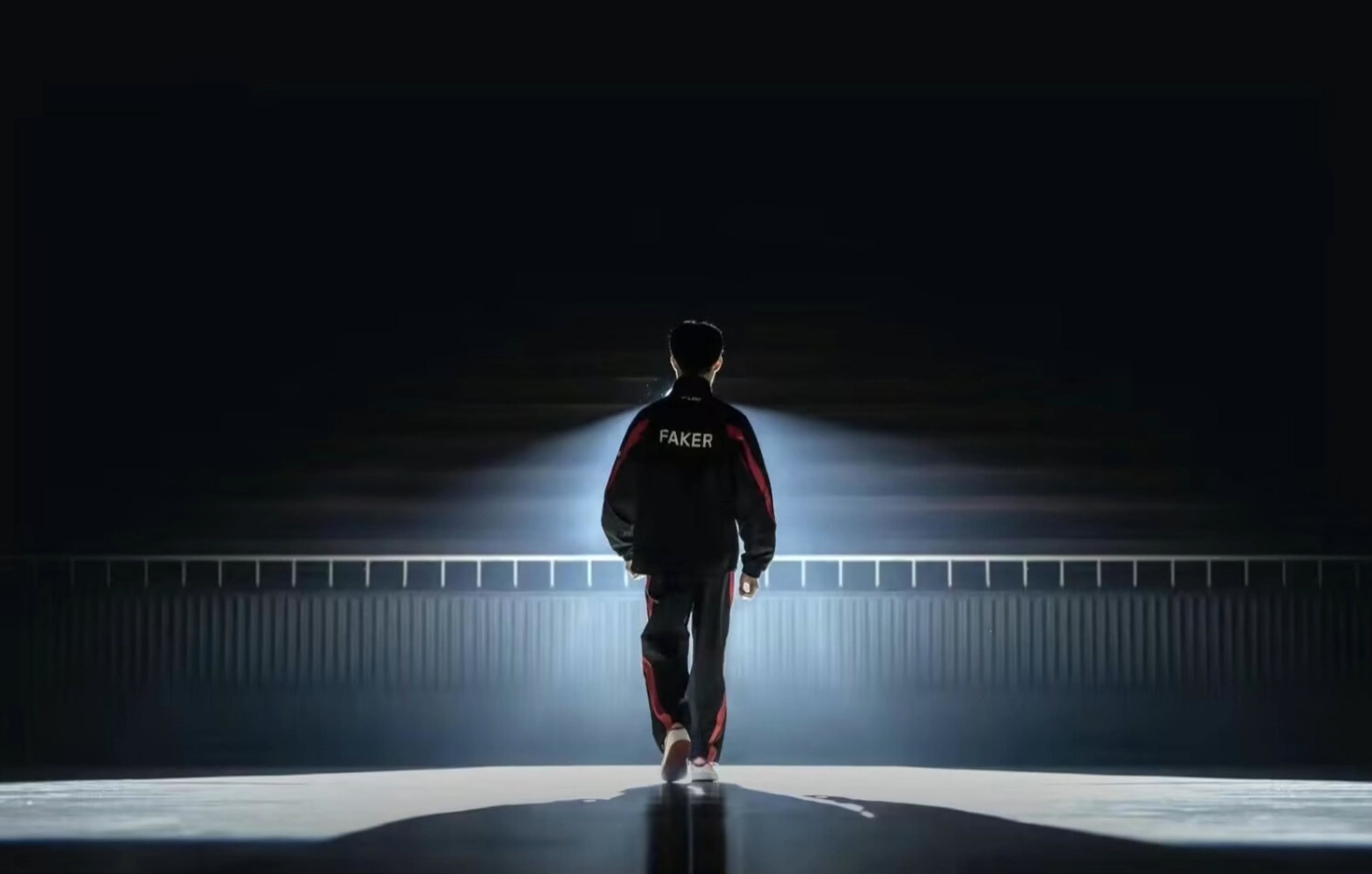 em